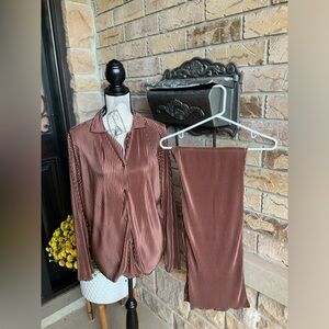 Trendy Brown Matching Pant Long Sleeve Button Up Set Women’s Size Small/Medium